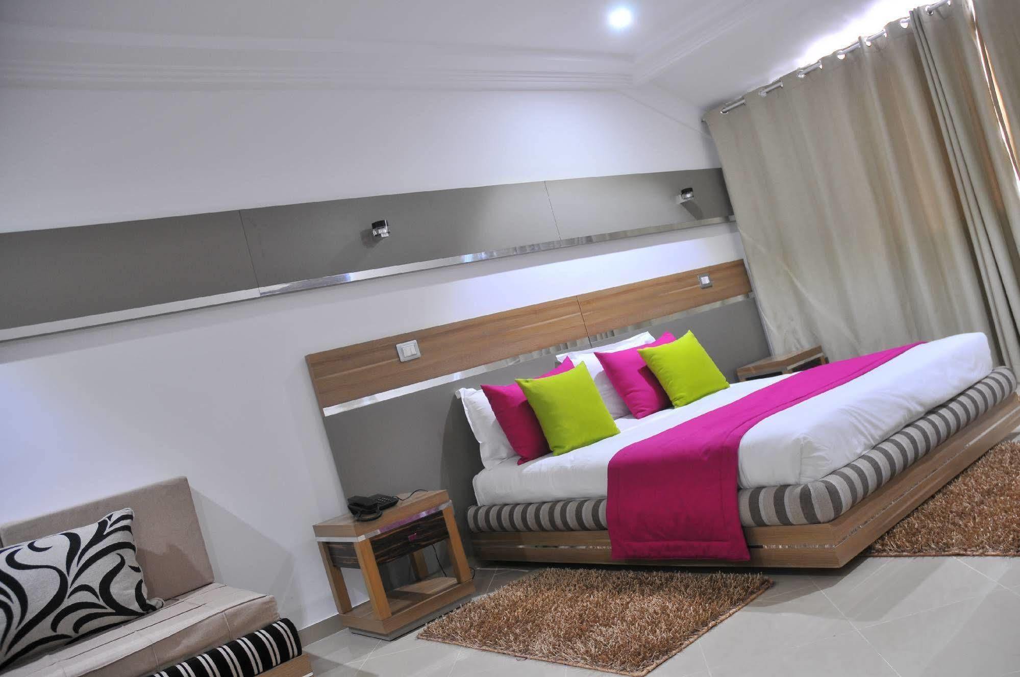 Marina Prestige Tabarka Hotel Buitenkant foto